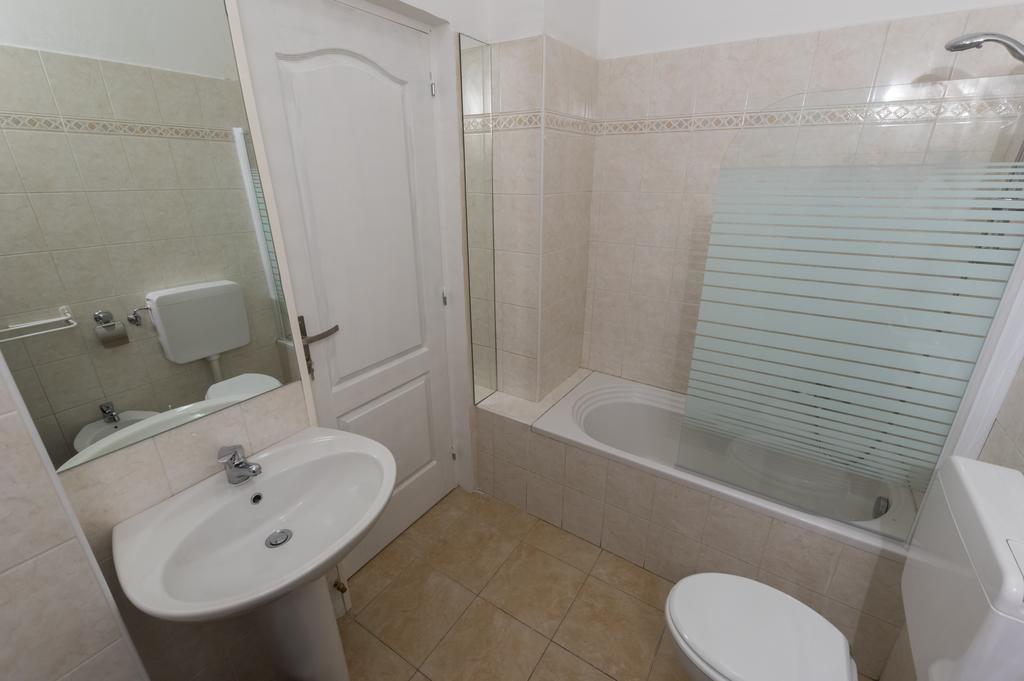 Cavour Guest House Ventimiglia Dış mekan fotoğraf